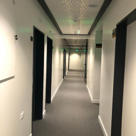 Kubi Hotel 斯特鲁加 外观 照片